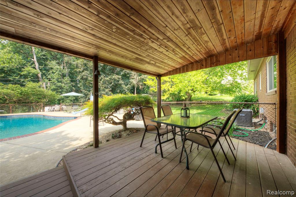 6788 Balmoral Terrace, Clarkston, MI — Photo 4