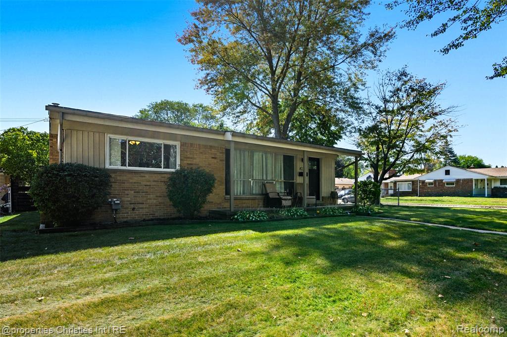 5412 Streefkerk Drive, Warren, MI 48092 — Photo 2