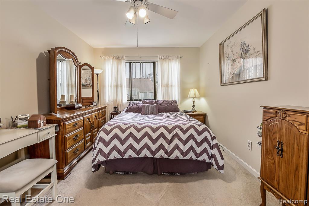62071 YORKTOWN, 6, South Lyon, MI 48178 — Photo 15