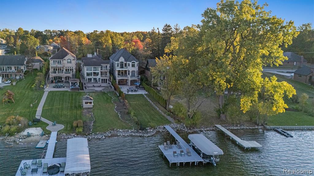 2390 Walnut Lake Road, West Bloomfield, MI 48323 — Photo 49