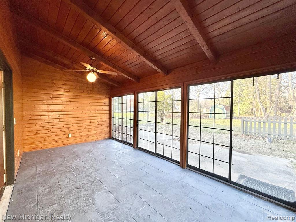 9080 SADDLE HORN Drive, Flushing, MI 48433 — Photo 19
