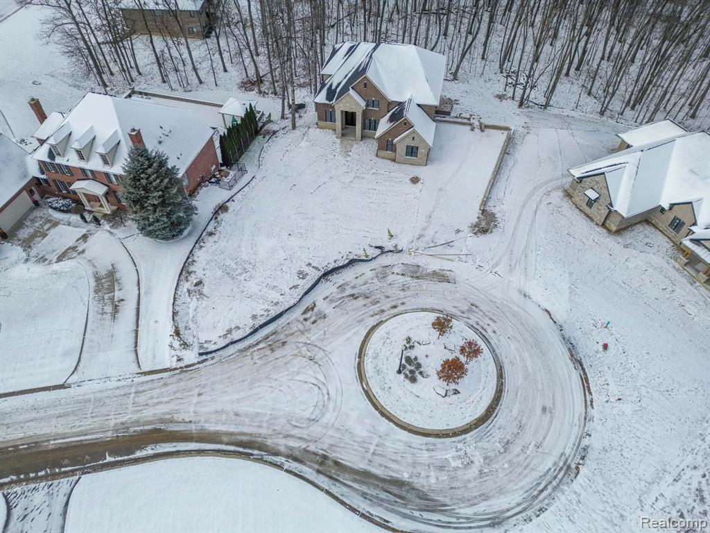 9033 DEERWOOD Road, Clarkston, MI 48348 — Photo 6