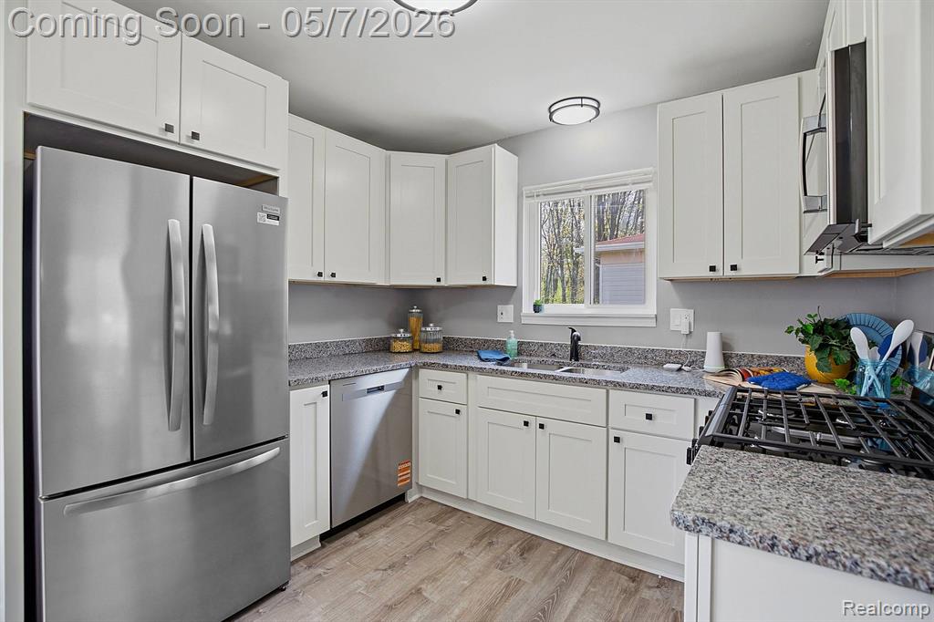 30022 Midfield Drive, New Haven, MI 48048 — Photo 5