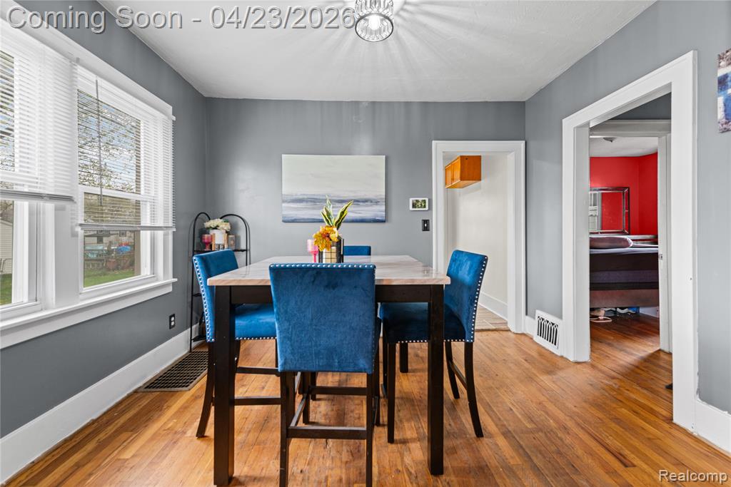 23392 Cayuga Avenue, Hazel Park, MI 48030 — Photo 9
