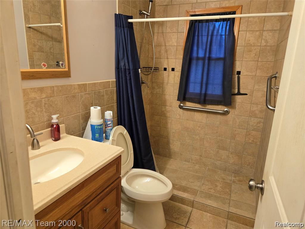 7483 Dacosta, Detroit, MI 48239 — Photo 8