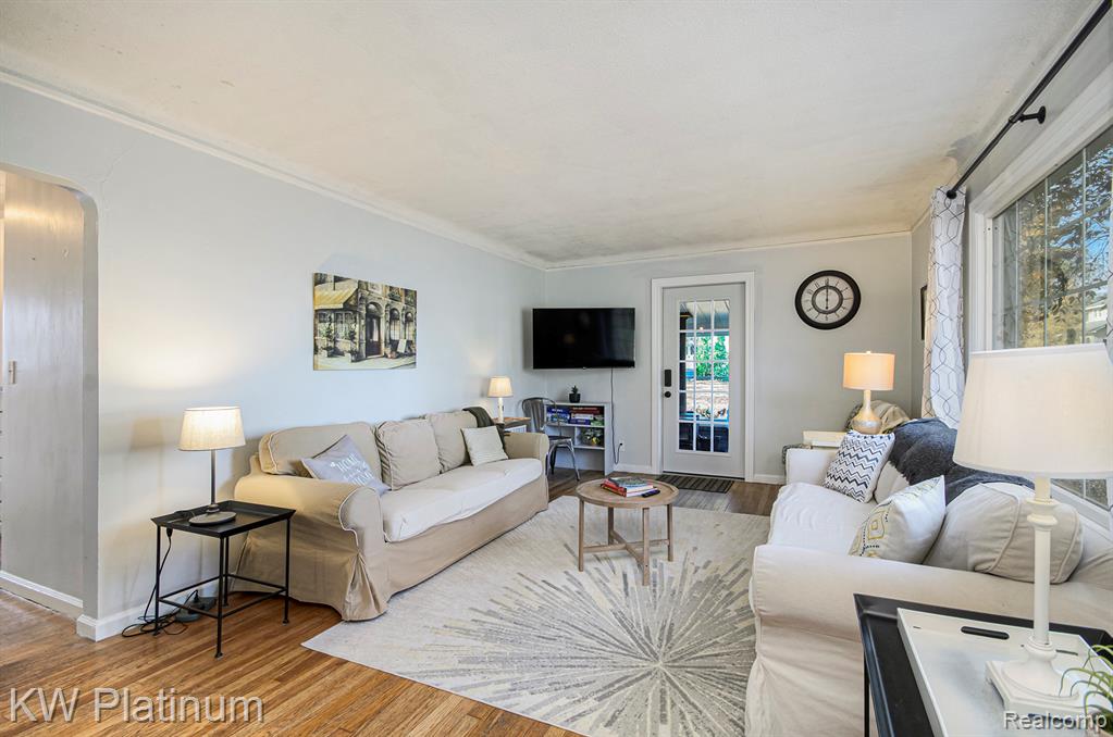 715 Thornapple Street, St. Clair, MI 48079 — Photo 4