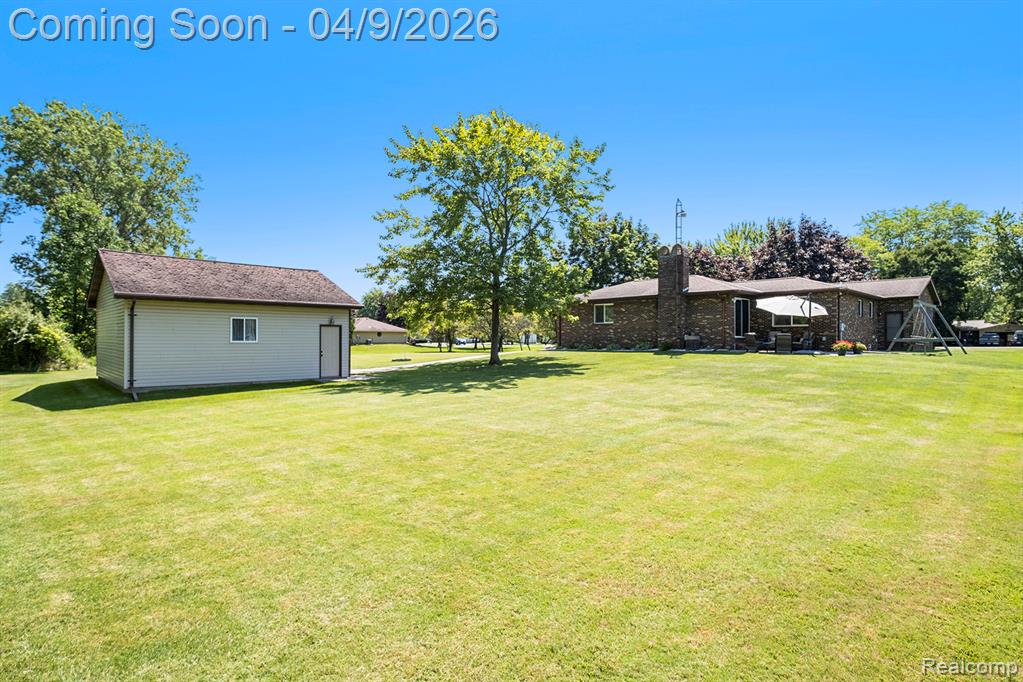 7222 Calkins Road, Flint, MI 48532 — Photo 37