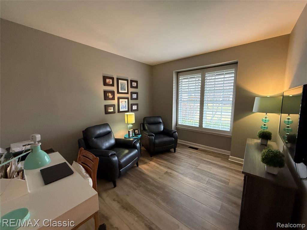 8410 Hummingbird, Commerce Twp, MI 48382 — Photo 5