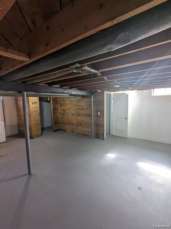 5113 Glenis Street, Dearborn Heights, MI 48125 — Photo 11