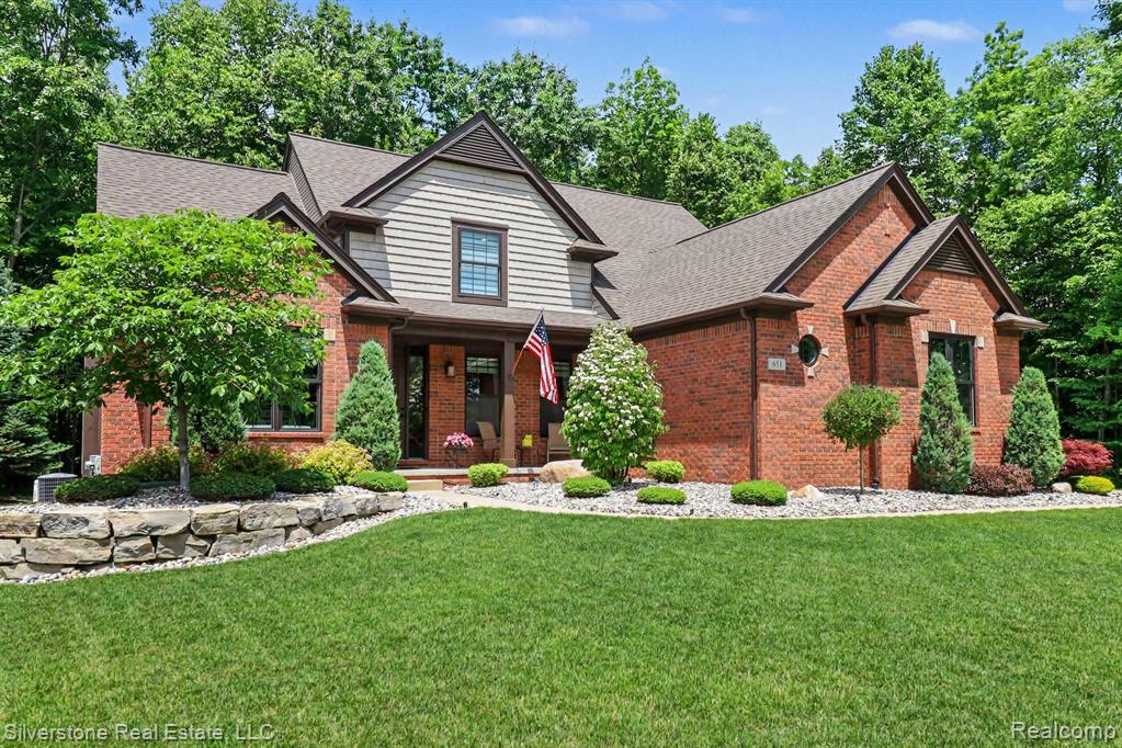 651 Wynstone Circle N, Oakland, MI — Photo 3