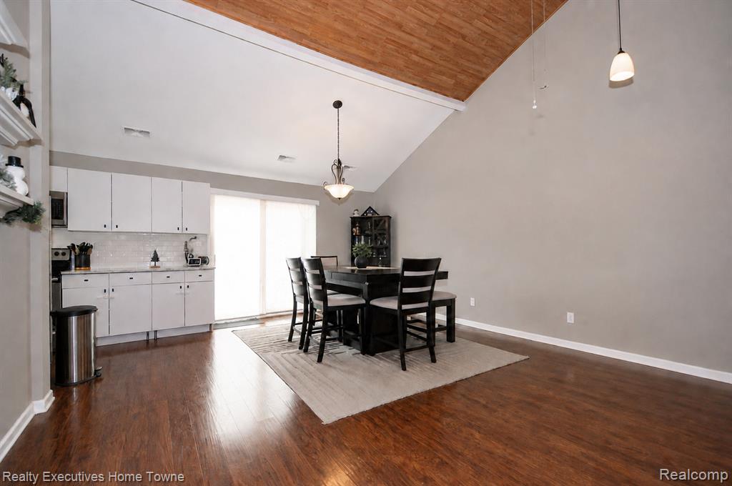 1373 Nolta Road, Walled Lake, MI 48390 — Photo 8