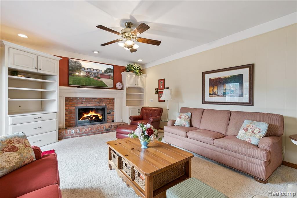 44223 Crofton Court, Canton, MI 48187 — Photo 16