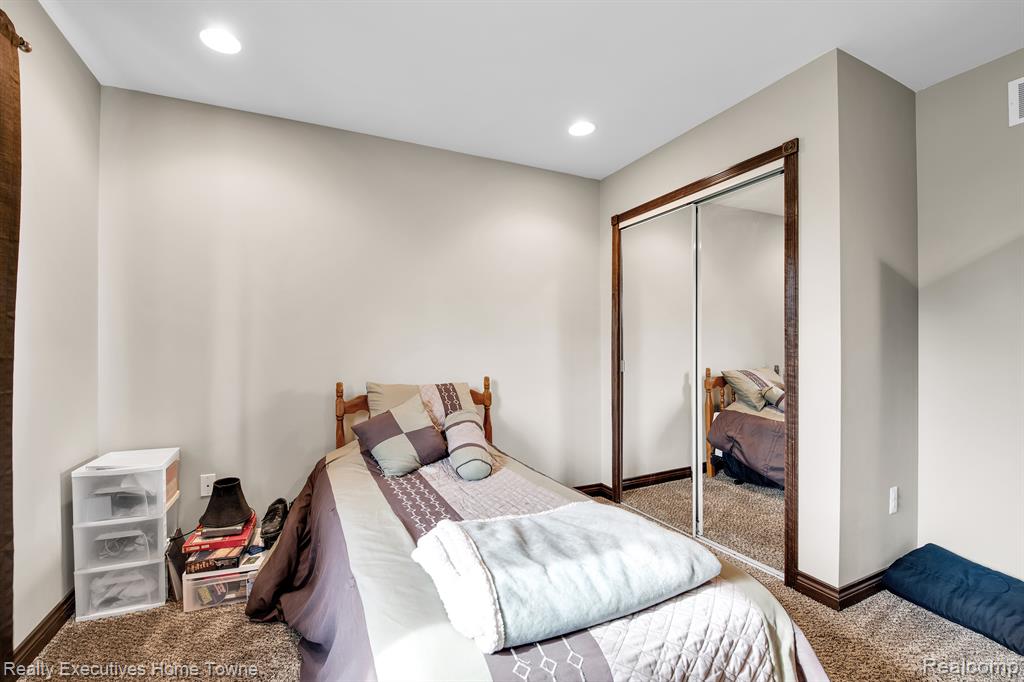 1050 WALES RIDGE Road, Wales, MI — Photo 22