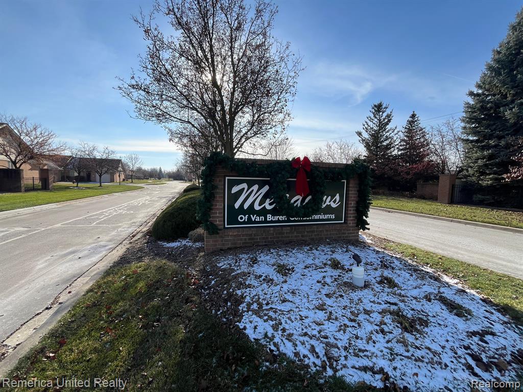 46046 PURPLE SAGE Court, 2, Van Buren, MI 48111 — Photo 4