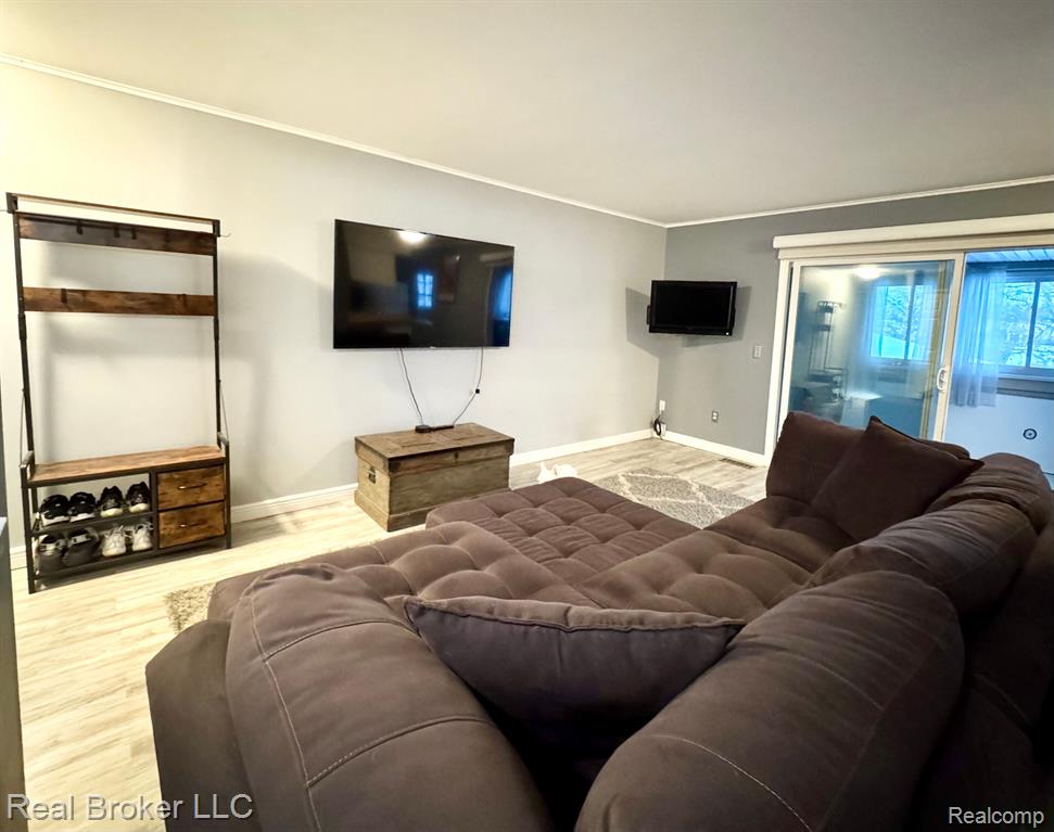 236 AQUEDUCT Drive, 81, Walled Lake, MI 48390 — Photo 5