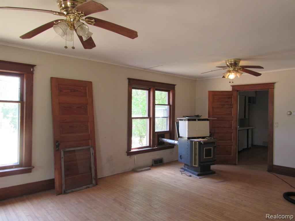 695 W Cass Avenue Road, Bay City, MI 48708 — Photo 6