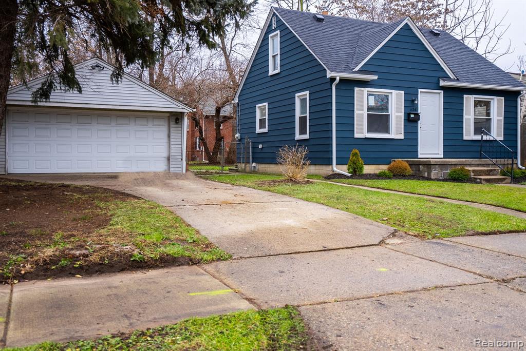 634 W HARWOOD Avenue, Madison Heights, MI 48071 — Photo 2