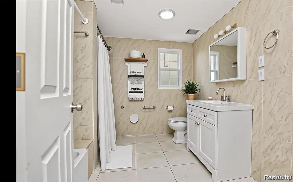 5589 Harold Street, Detroit, MI 48212 — Photo 17