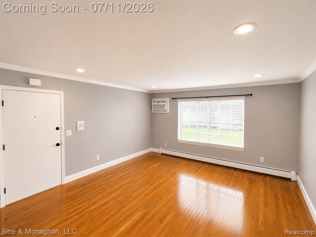 433 Miller Avenue, 203, Rochester, MI 48307 — Photo 4