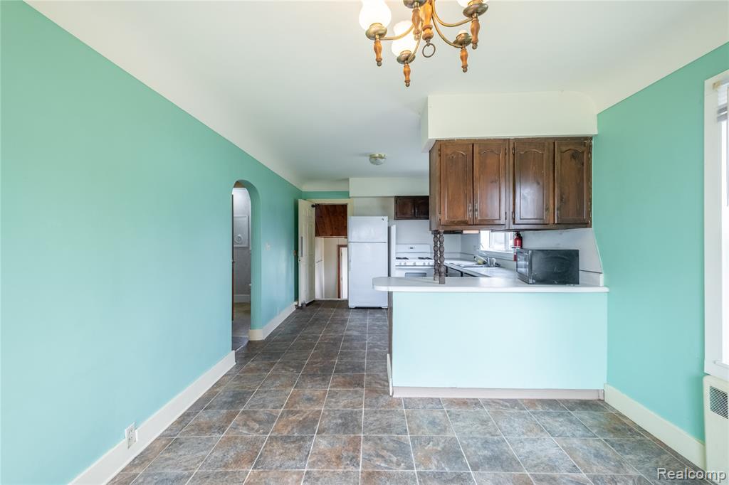 2028 Kochville Road, Saginaw, MI 48604 — Photo 6