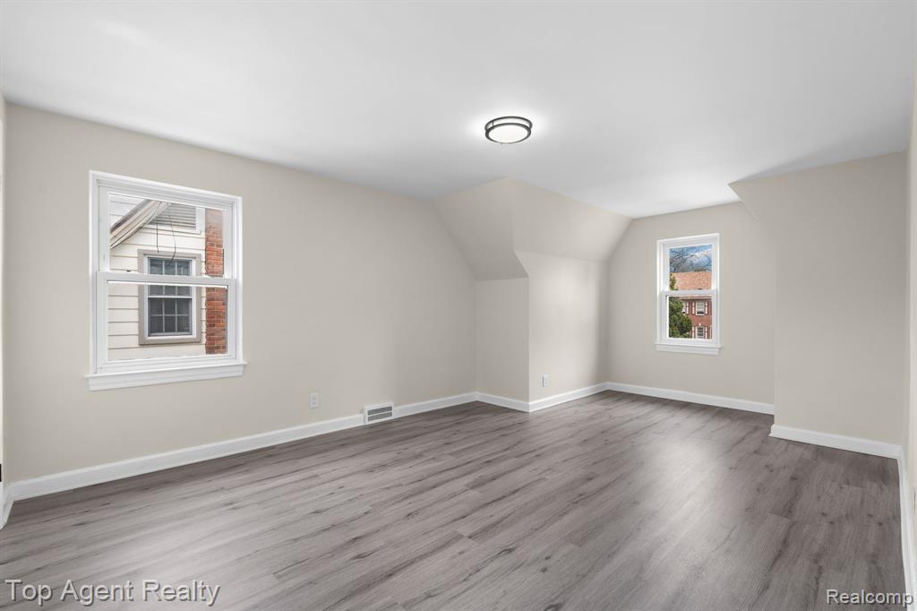 15093 Stahelin Avenue, Detroit, MI 48223 — Photo 20