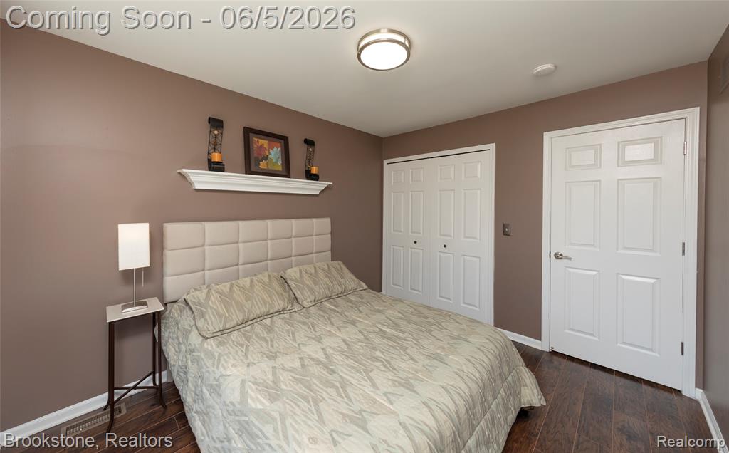 30008 GREGORY, Grand Blanc, MI 48439 — Photo 24