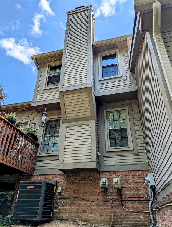 840 Woodridge Hills Drive, Brighton, MI 48116 — Photo 44