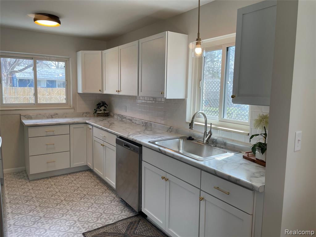 661 Nash Avenue, Ypsilanti, MI 48198 — Photo 9
