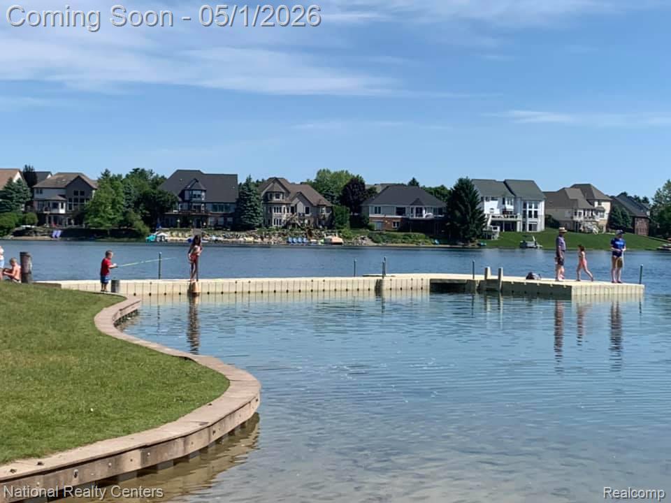 542 Bay Pointe Drive, Oxford, MI 48371 — Photo 52