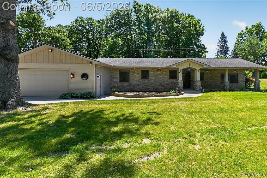419 W Walnut Street, St. Charles, MI 48655 — Photo 5