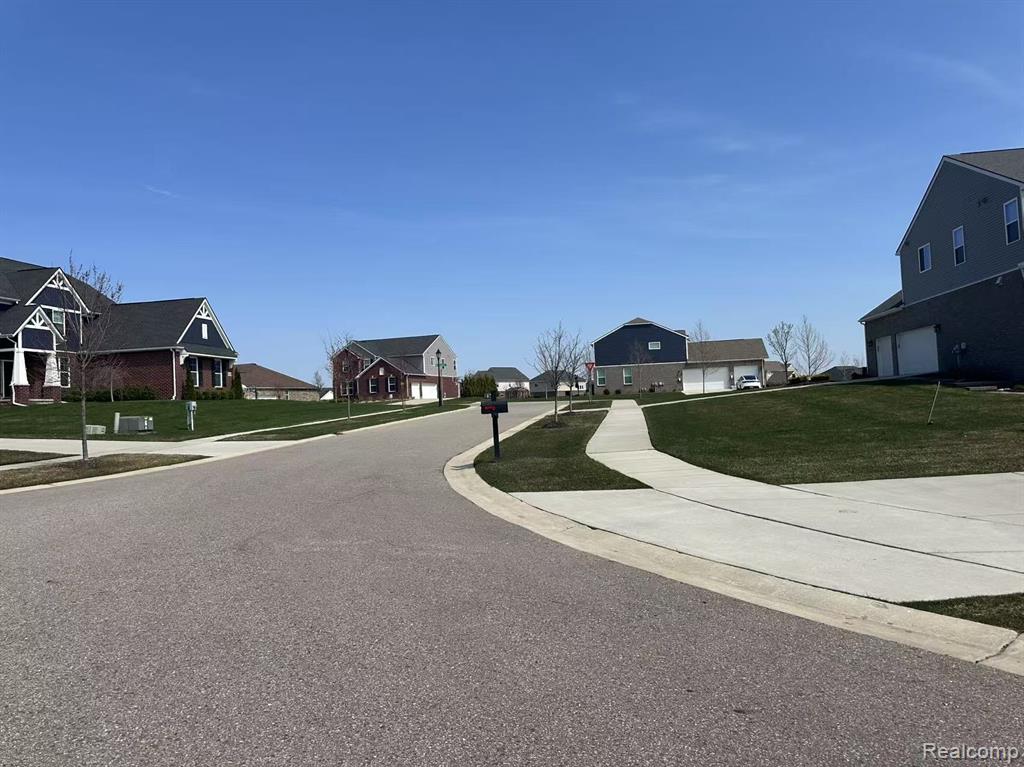 62211 Julep Ct, South Lyon, MI 48178 — Photo 24