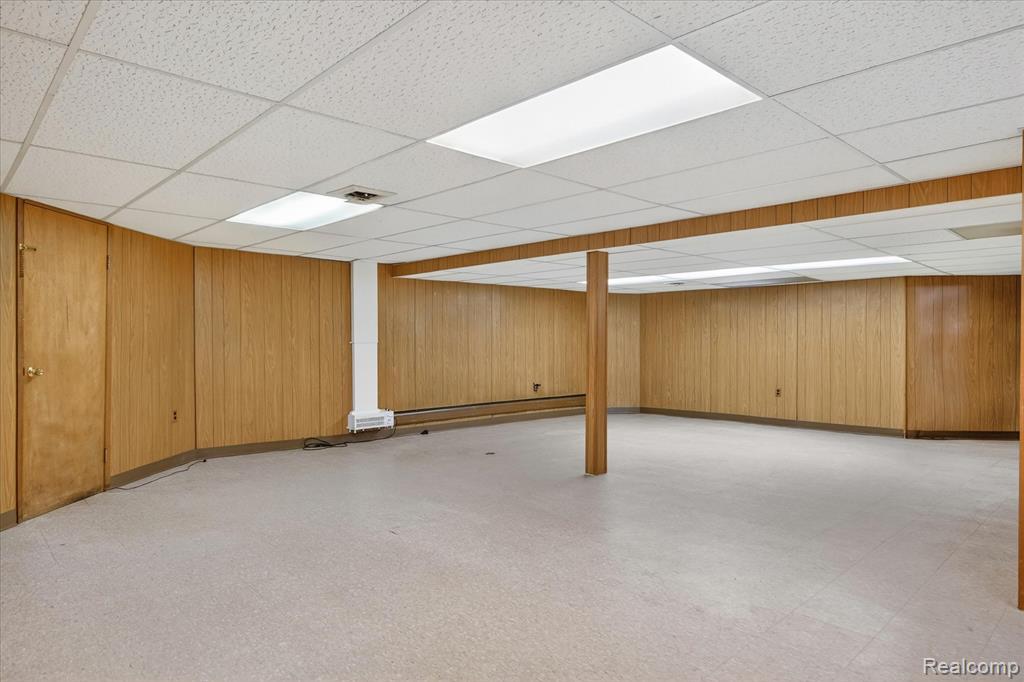 5447 Lahser Road, Bloomfield Hills, MI 48304 — Photo 39