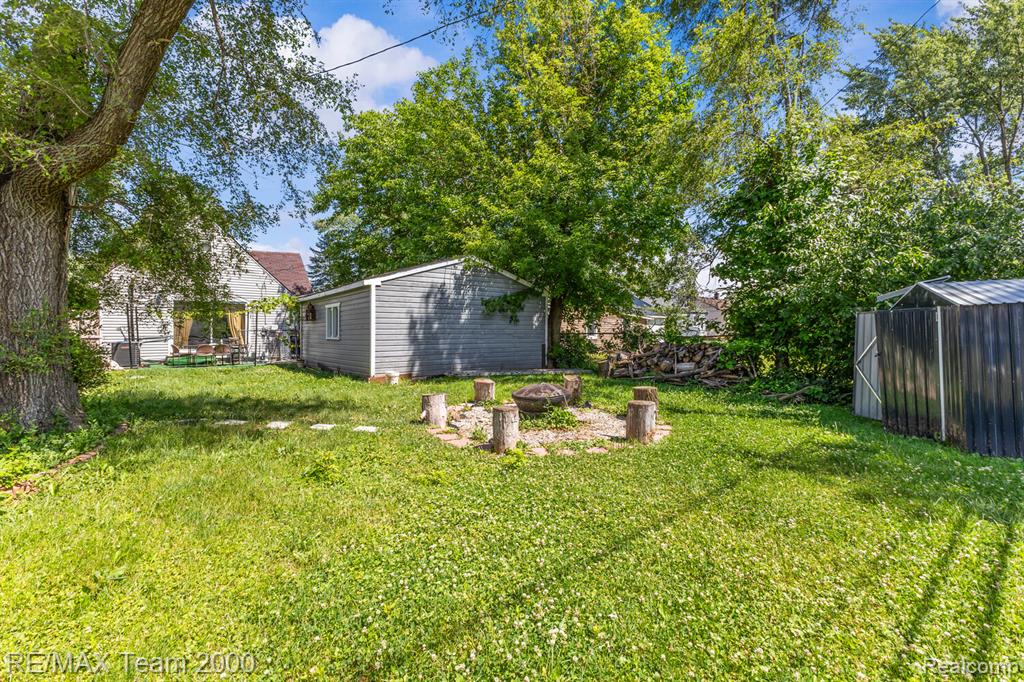 7415 Gilman Street, Westland, MI — Photo 18