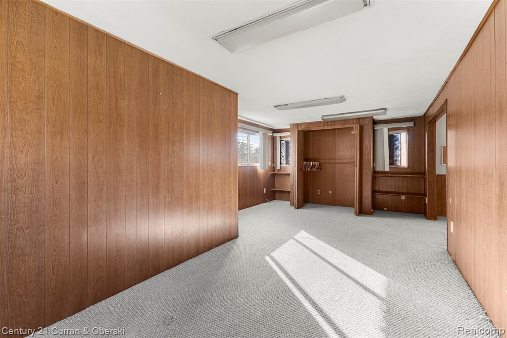 8319 Ziegler Street, Taylor, MI 48180 — Photo 19