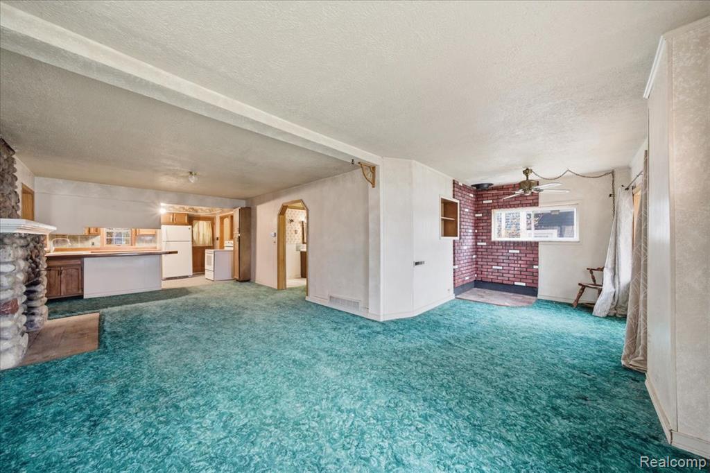 5896 Silver Birch Road, Hadley, MI 48462 — Photo 17