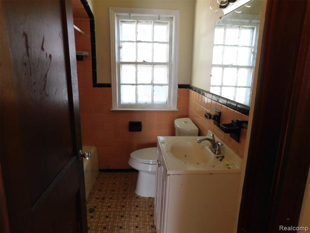 8346 Sirron Street, Detroit, MI 48234 — Photo 3