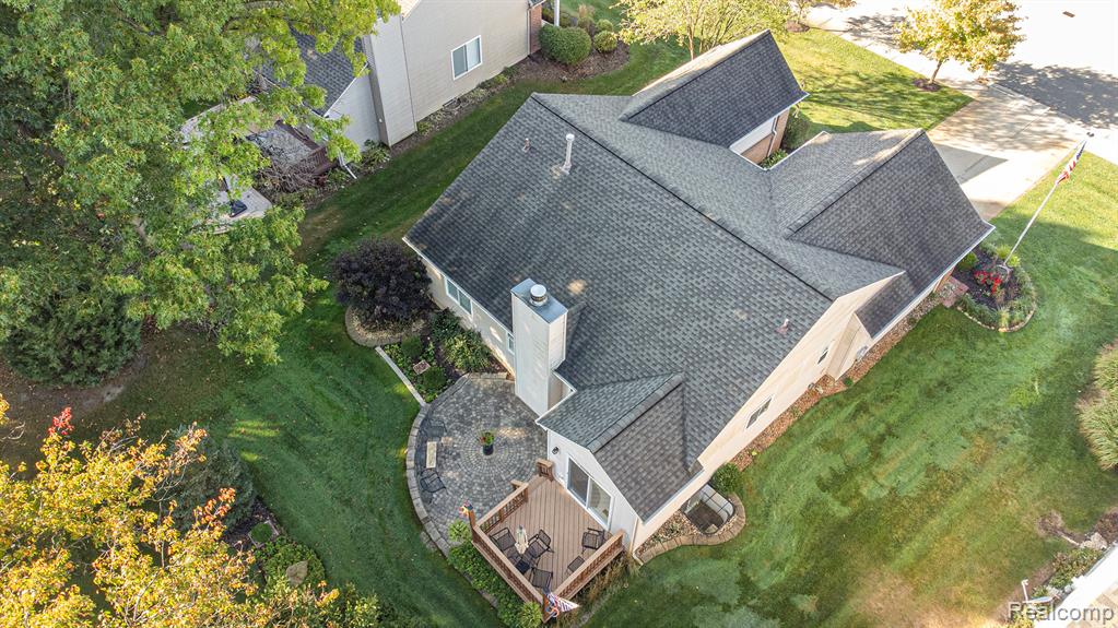9771 Tioga Trail, Pinckney, MI 48169 — Photo 30