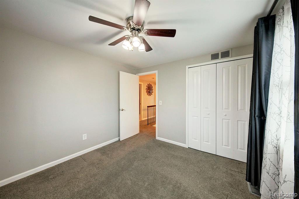 19341 ANDOVER CT, Northville, MI 48167 — Photo 43