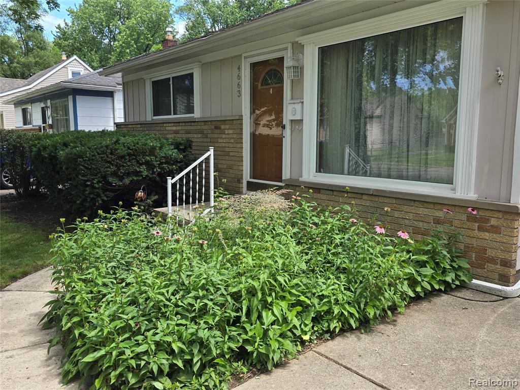 4663 Ziegler Street, Dearborn Heights, MI 48125 — Photo 2
