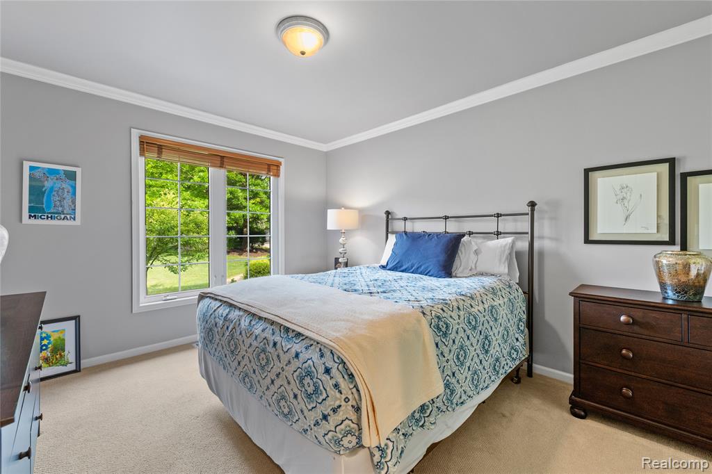 225 Redwood Lane, Leonard, MI 48367 — Photo 33