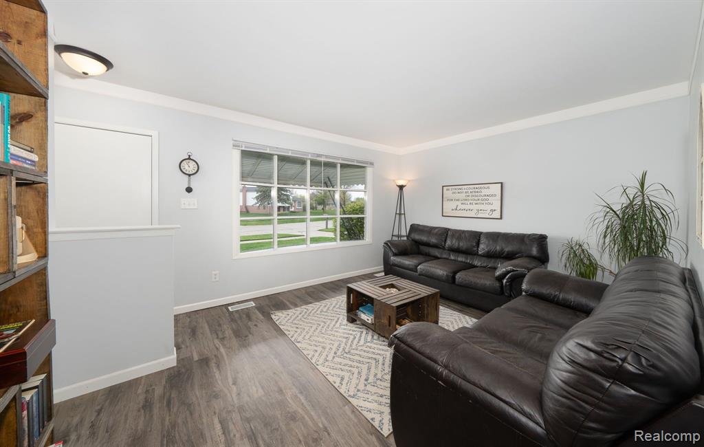 40137 Walter Drive, Sterling Heights, MI 48310 — Photo 15
