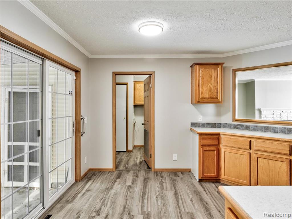3211 Keewahdin #139 Road, Fort Gratiot, MI 48059 — Photo 14