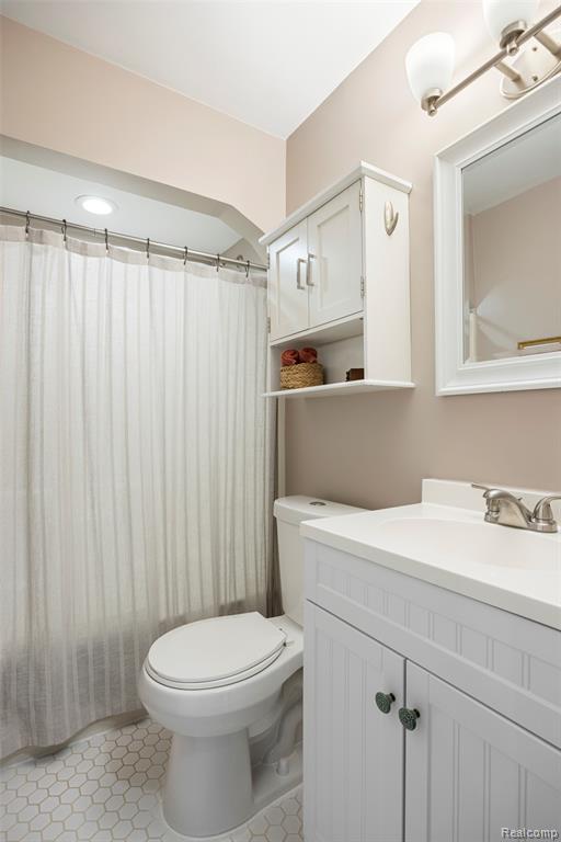 4124 Catalpa Drive, Berkley, MI 48072 — Photo 21