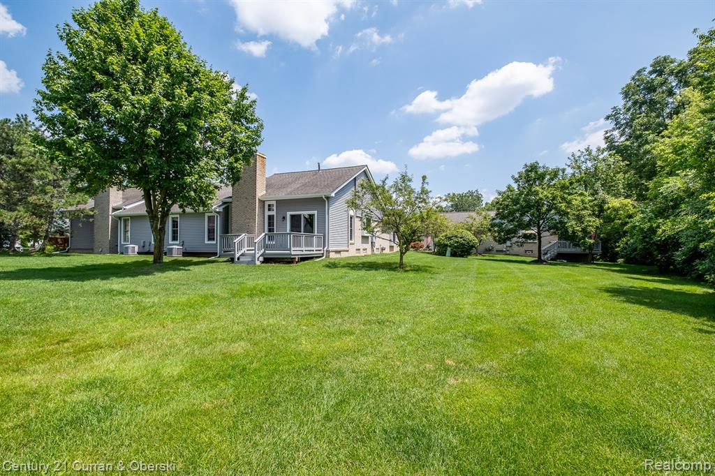 41841 RIVERWOOD Court, Canton, MI 48187 — Photo 35