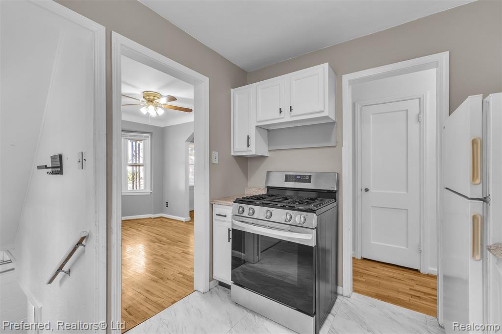 9624 Columbia, Redford, MI 48239 — Photo 17