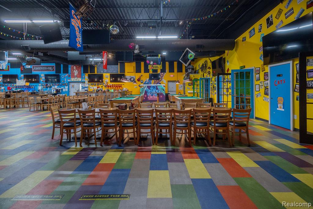 8845 Gratiot Road, Saginaw, MI, 48609