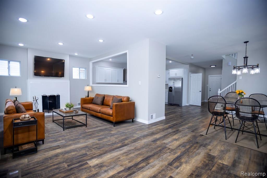 295 MARLBOROUGH Street, Detroit, MI 48215 — Photo 21
