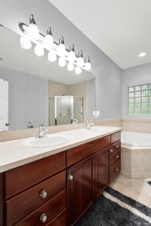 50565 Otter Creek Drive, Shelby Twp, MI 48317 — Photo 42