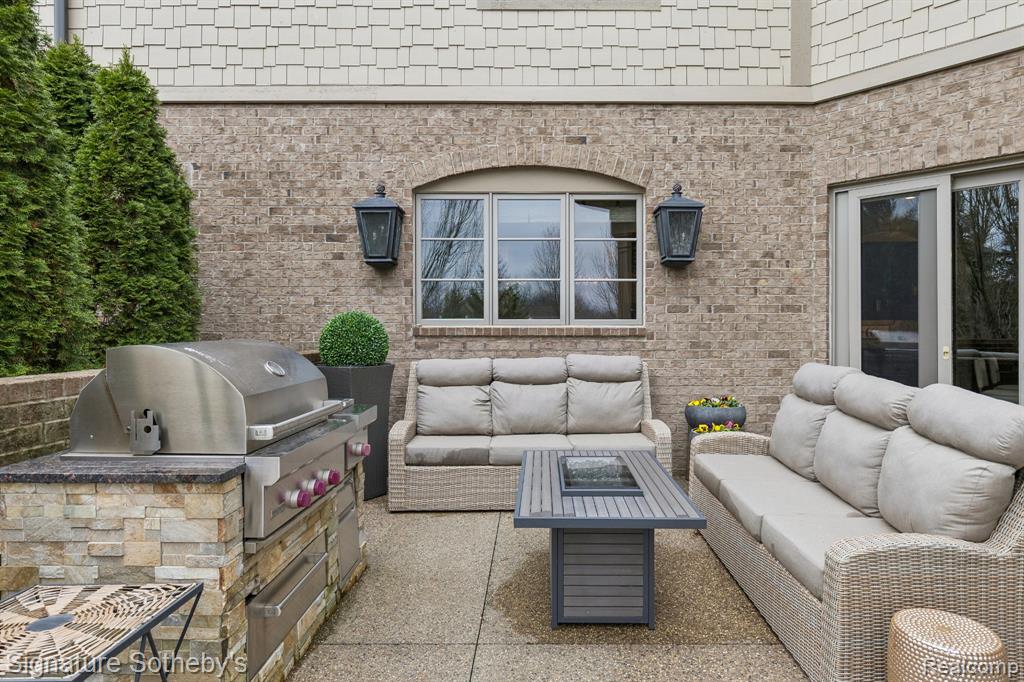 4911 Pinnacle Boulevard, Rochester, MI 48306 — Photo 45
