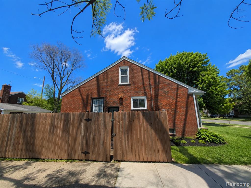 20005 Regent Drive, Detroit, MI 48205 — Photo 3
